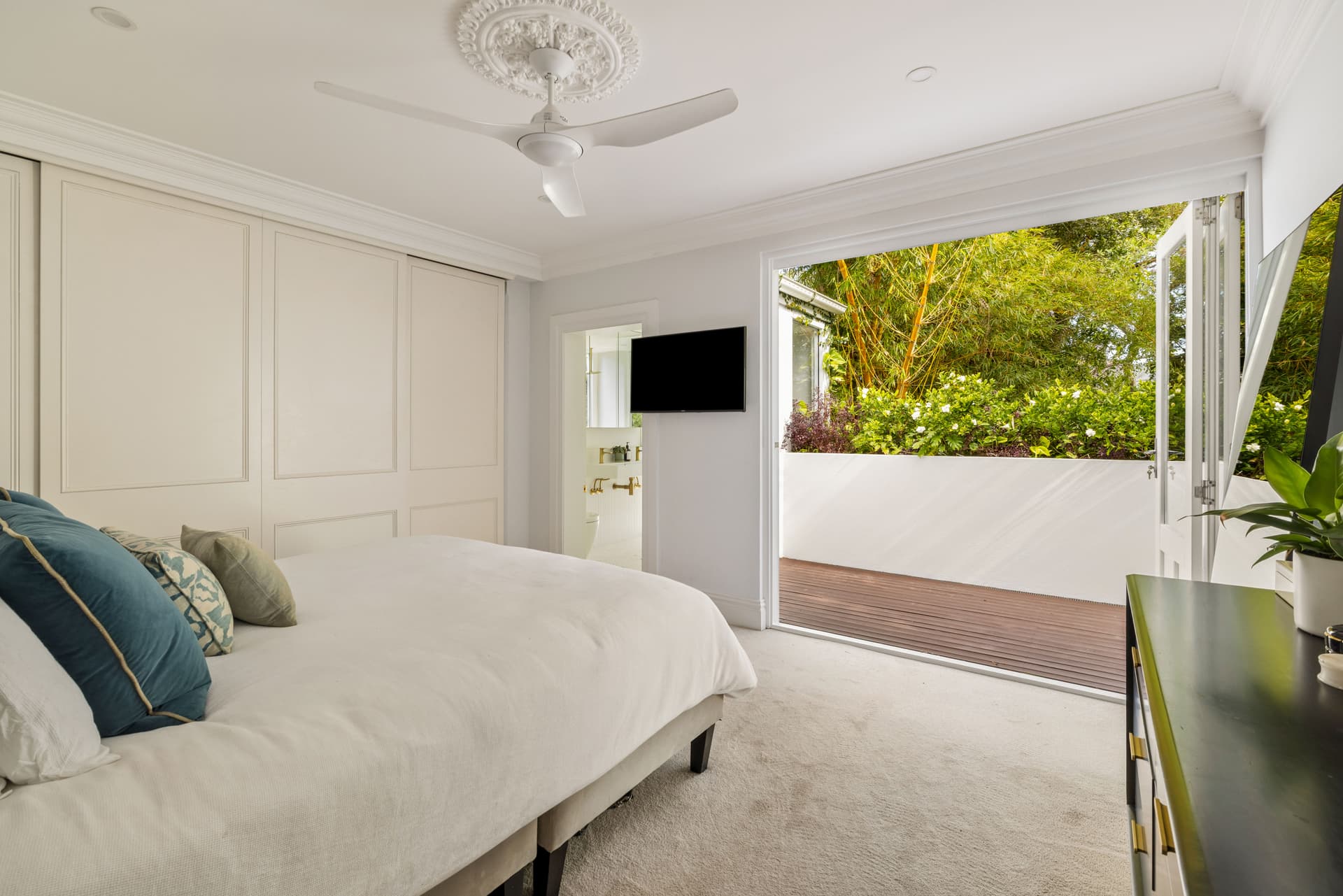 27 Chelsea Street, Redfern NSW