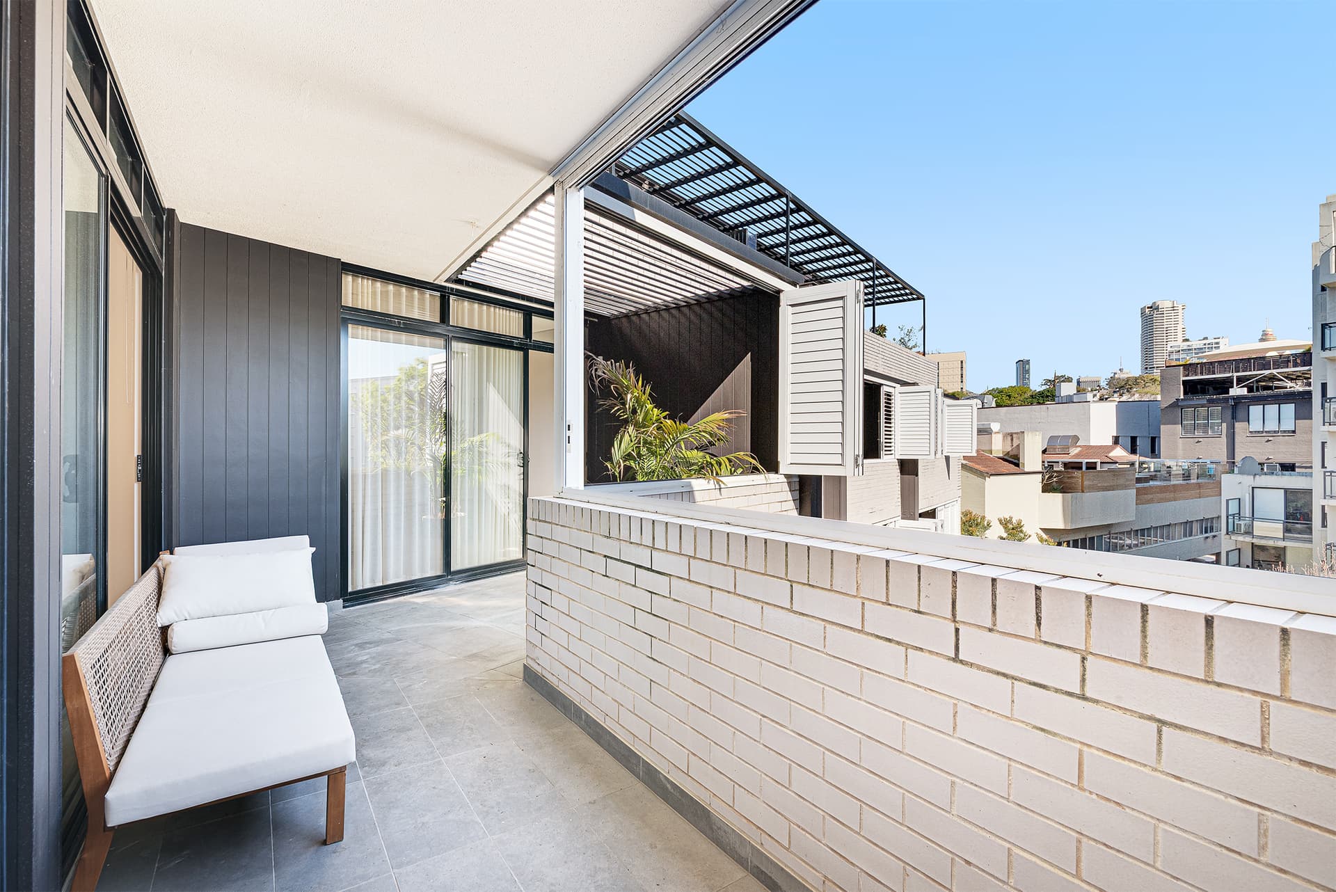 305/18-28 Neild Avenue, Darlinghurst NSW
