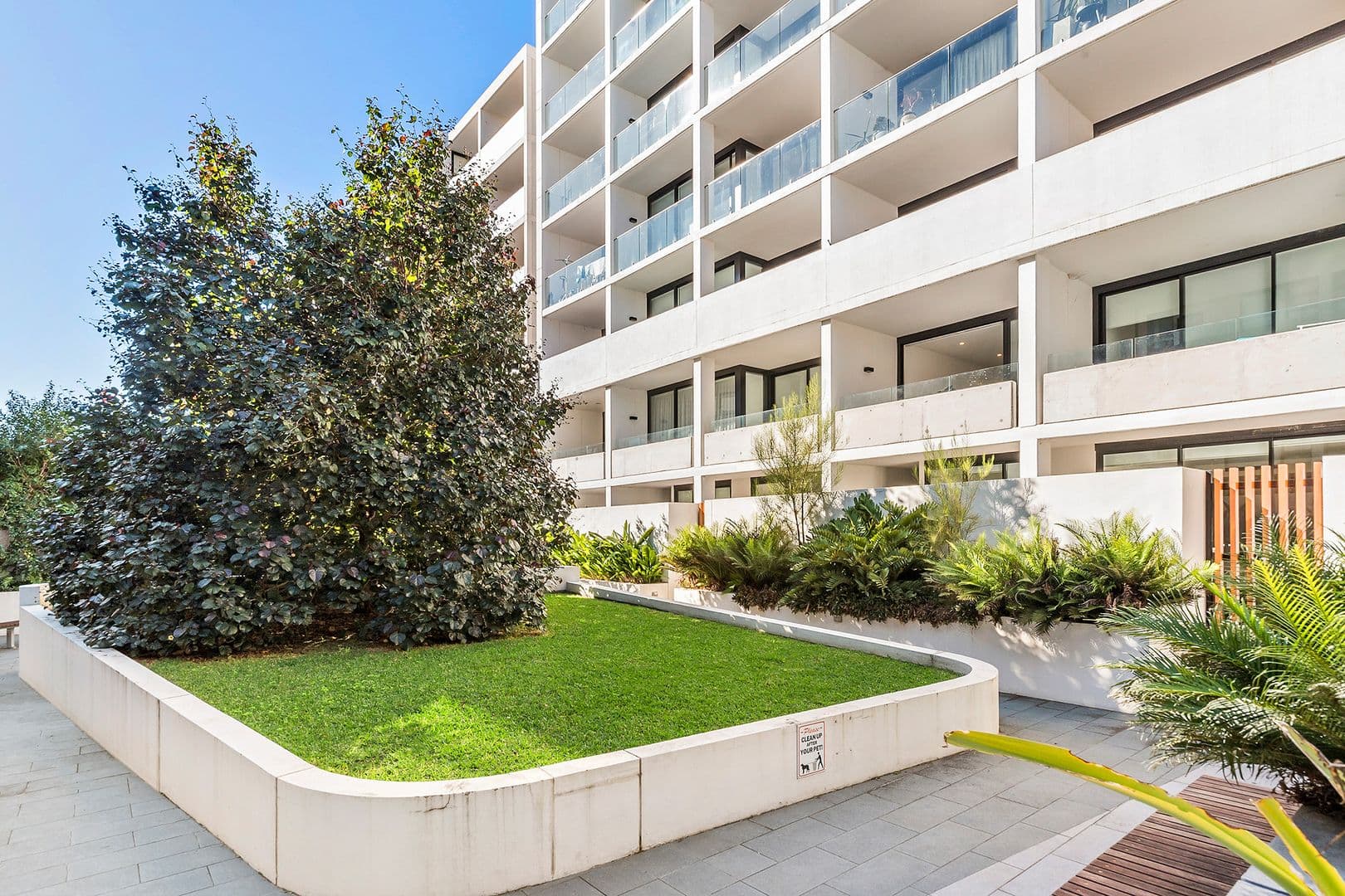 202/30 Barr Street, Camperdown NSW